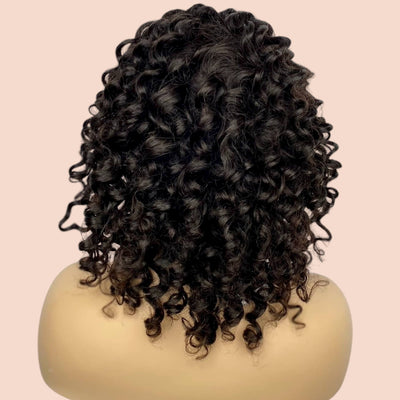 Unmatched Curls, Unlimited Confidence